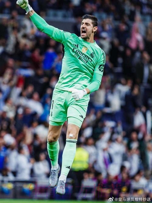 库尔图瓦:今天皇马踢出本年度最好的一场比赛 库尔图瓦:今天皇马踢出本年度最好的一场比赛