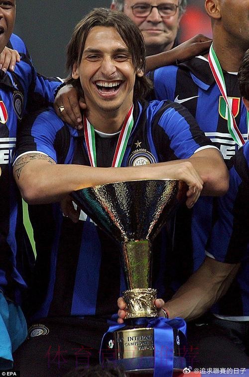 拉莫斯:梦三巴萨是最强大对手 伊布是球员楷模 拉莫斯:梦三巴萨是最强大对手 伊布是球员楷模