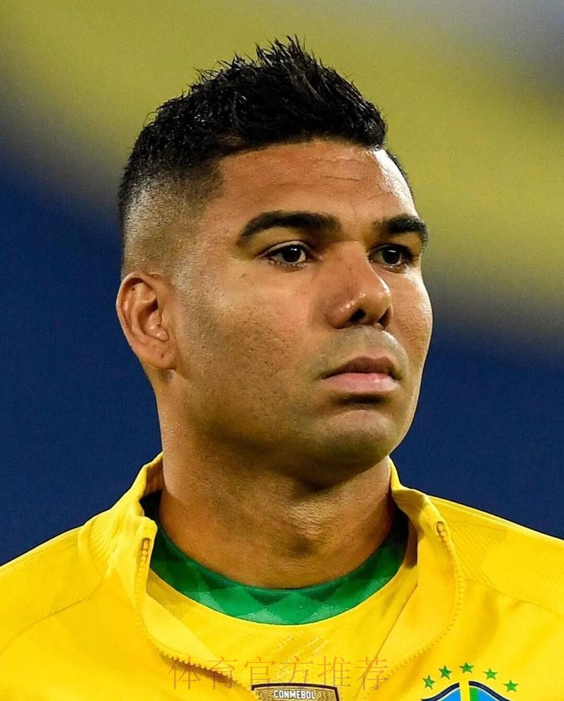 塞尔:卡塞米罗214场西甲犯规382次 从未被直红罚下